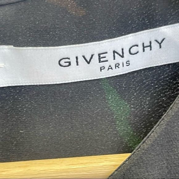 Givenchy Womens Size 4 US Dress 100% Silk Midi Wrap Printed Pattern Long Sleeve - Picture 12 of 14
